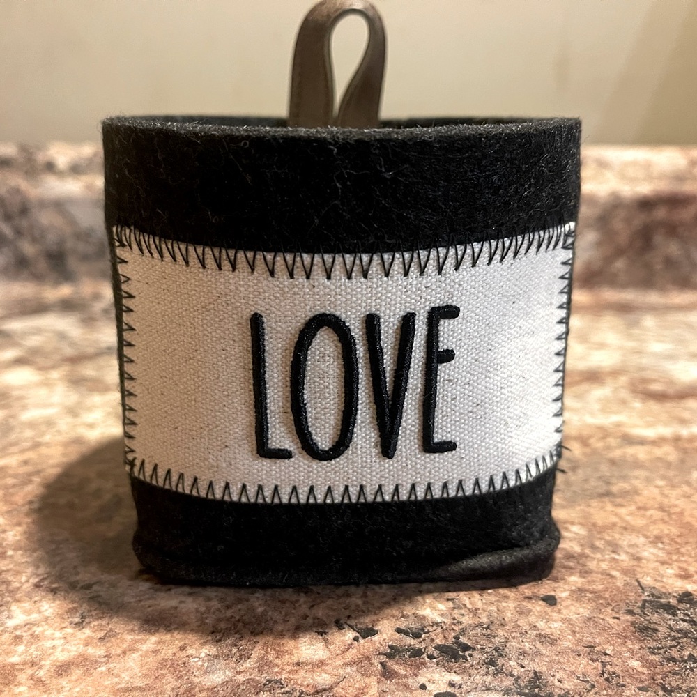 Thirty-one Dreamkeeper Mini Bin NIB